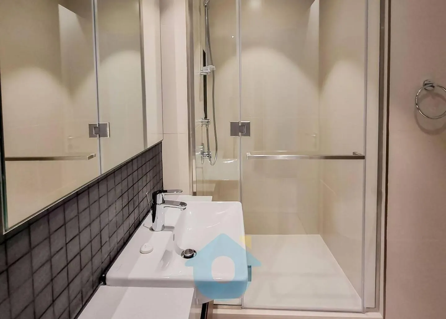 Like Home - 5805 Contemporary 3-Bhk With Subtle Creek Views At The Grand Dubai Lägenhet